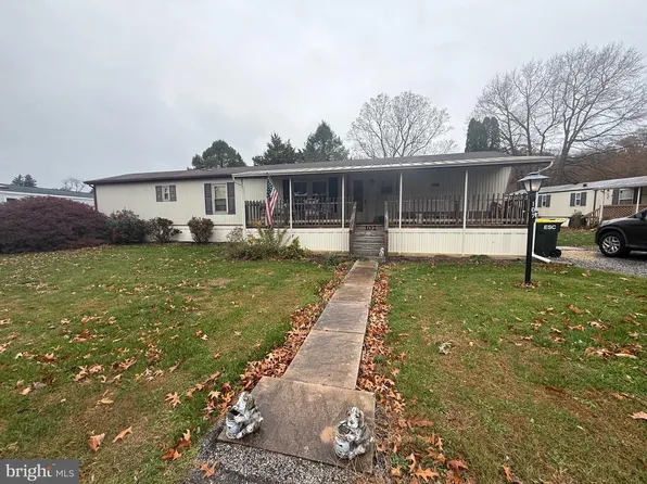 800 York Rd, Dover, PA 17315