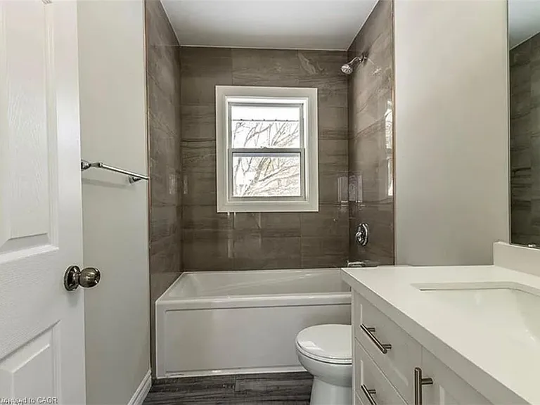116 Siebert Ave #MAIN — Photo 9