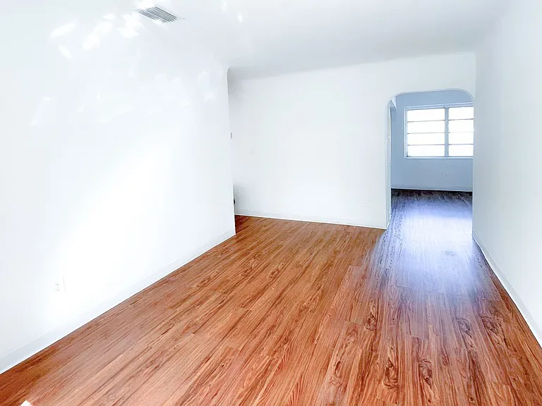 3003 NW 1st Ave — Photo 8