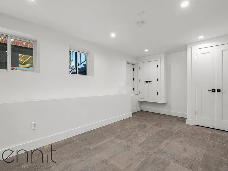 17 Kent Ave #1 — Photo 16