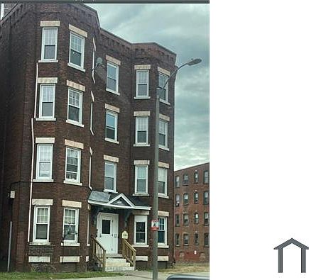 1st image of 446 Maple St #1L