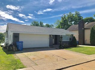1403 S 3rd St, Watertown, WI 53094