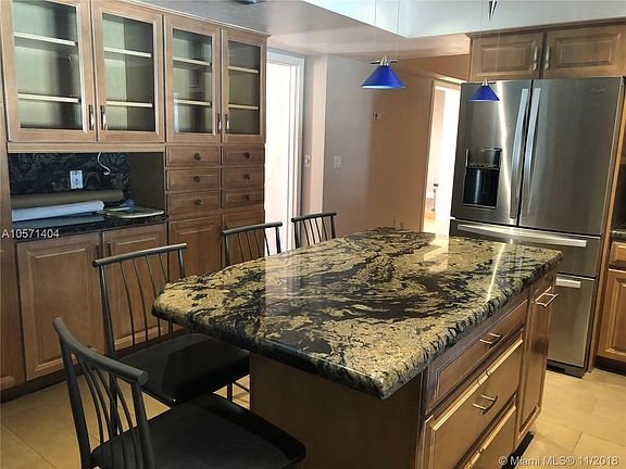 3rd image of 14600 Pompano Dr