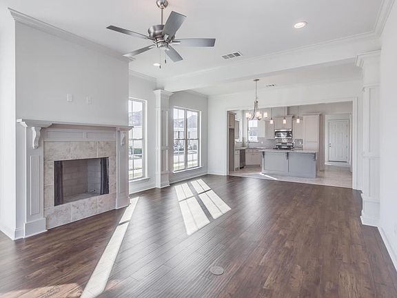 5th image of 206 Green Cay Dr