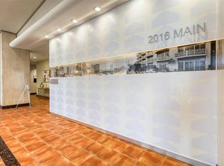 2016 Main St APT 722, Houston, TX 77002