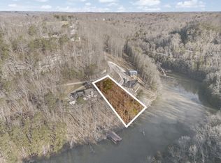 649 Cliffs Edge Rd, East Bernstadt, KY 40729