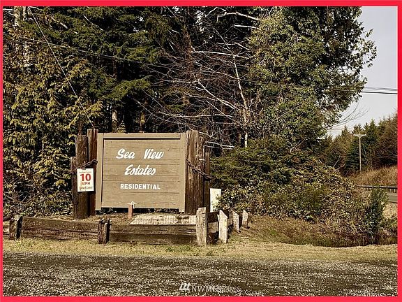 3rd image of 4 Coral Lane