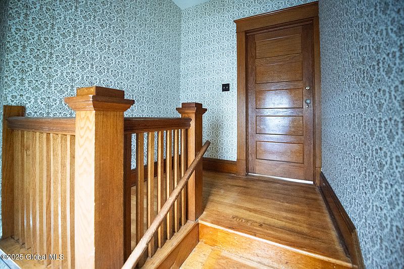 3rd image of 64 Summit Avenue
