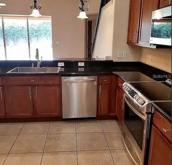 8915 Tuscan Valley Pl — Photo 4