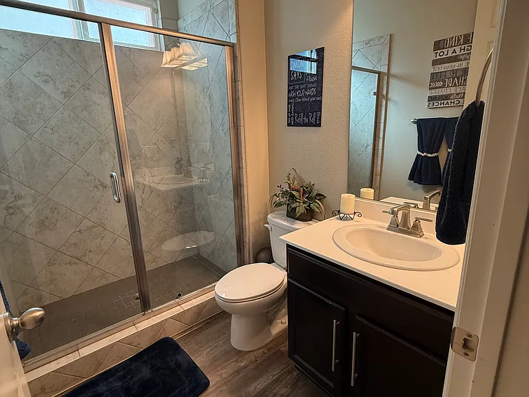 Elkwood Cir — Photo 10