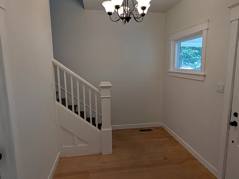 315 4th Ave SE — Photo 13