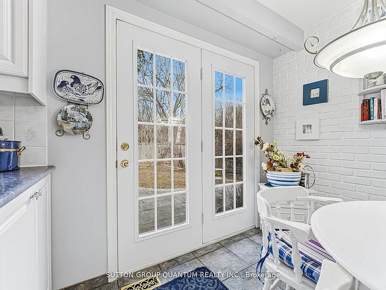 1511 Ifield Rd — Photo 39