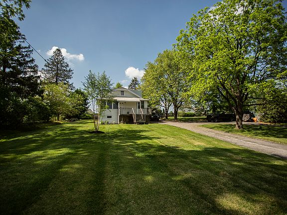 2nd image of 3291 Alta Vista Rd