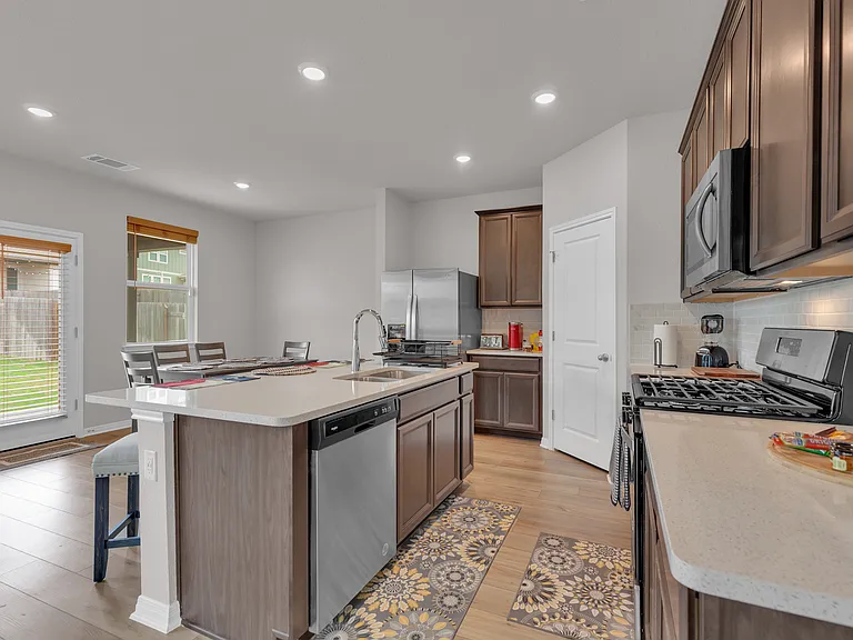 6401 Night Chinook Dr #1 — Photo 16