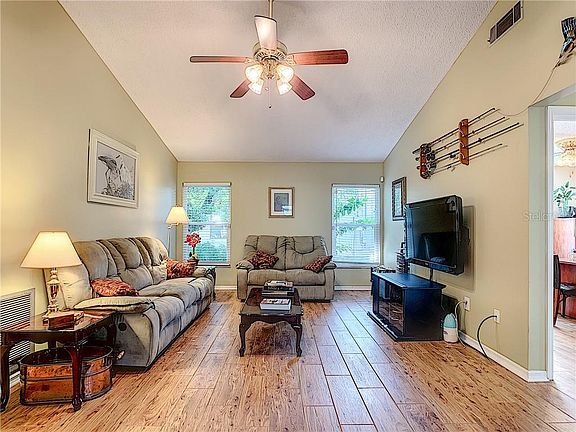 4th image of 3091 Lynnhaven St