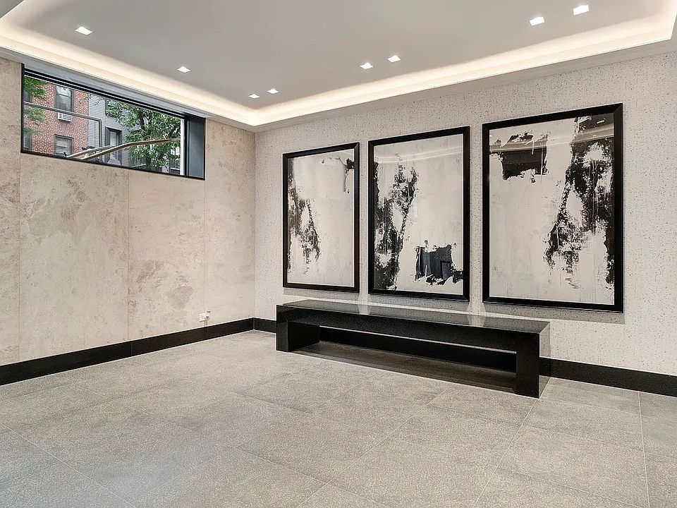 1st image of 235 W 22nd St APT 5N