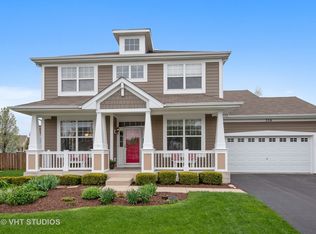 336 Red Rock Ln, Elgin, IL 60124