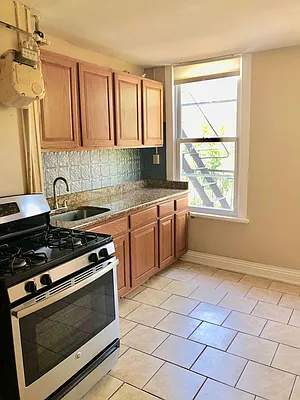 Rented by Garfield Realty  | media 63