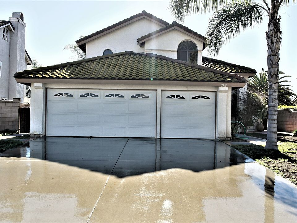 1st image of 2948 E Chaparral St