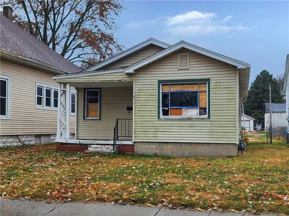 1511 E Main St, Decatur, IL 62521