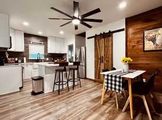 319 N Alamo St, Weatherford, TX 76086