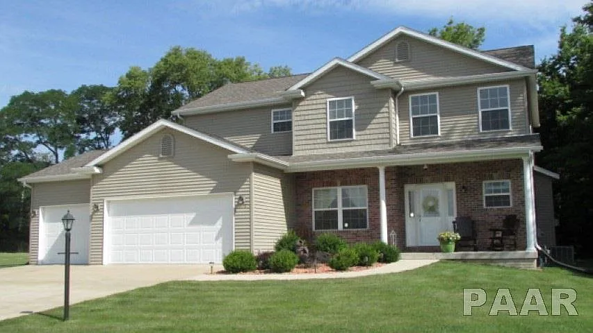 306 Amelia Dr photo 1