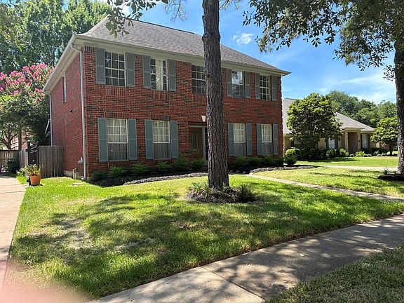 2nd image of 4635 Meadow Green Dr