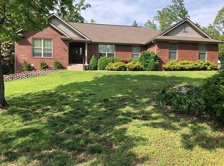 305 Woodstone Rd, Bull Shoals, AR 72619