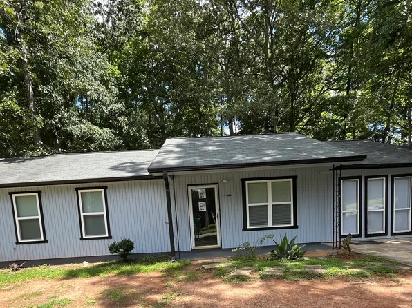 502 Carlton Dr, Palmetto, GA 30268