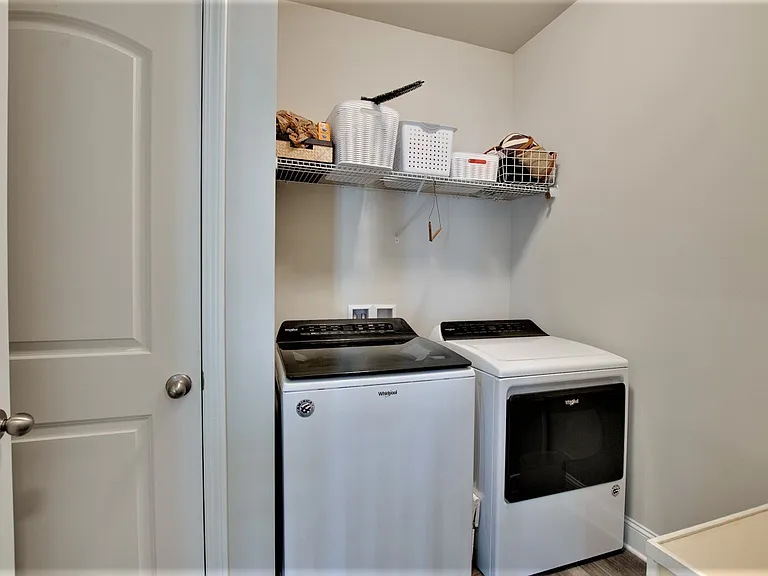 155 Grey Fawn Trl — Photo 4