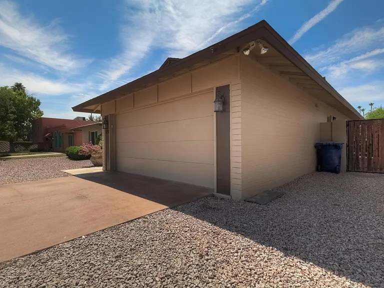 1737 E Pebble Beach Dr — Photo 46