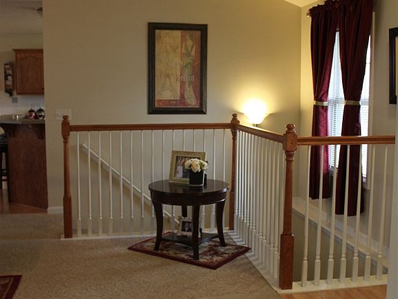 5th image of 533 Saint Andrews Dr