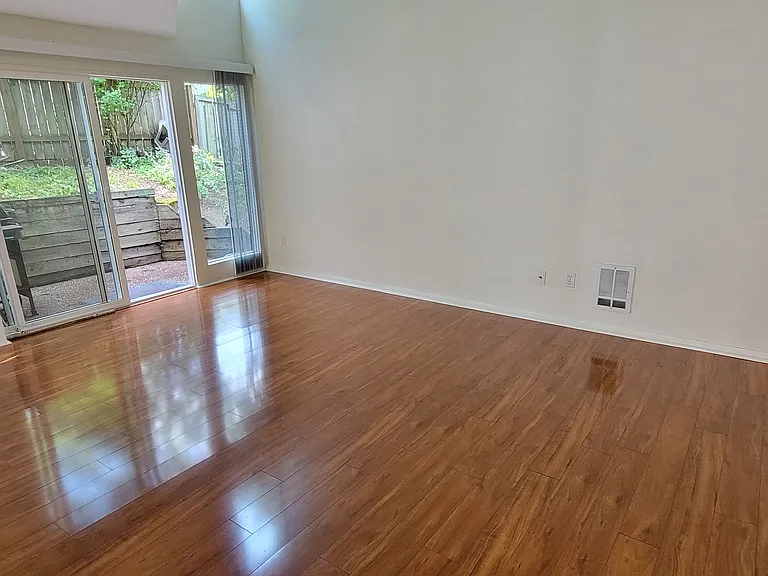 12613 SE 42nd St #613 — Photo 18
