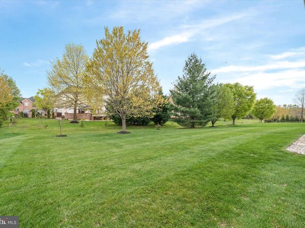 915 Mather Dr, Bear, DE 19701