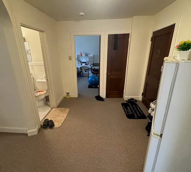 2082 Como Ave — Photo 14