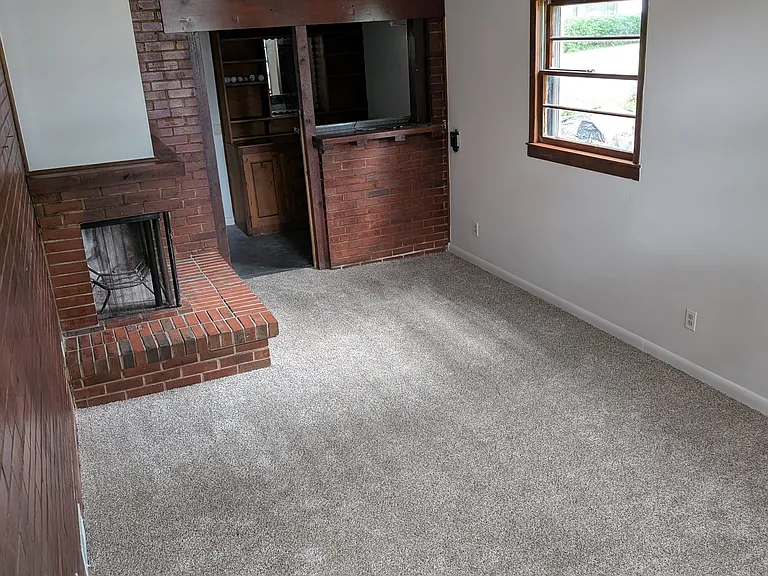 205 Lineberry Rd — Photo 7