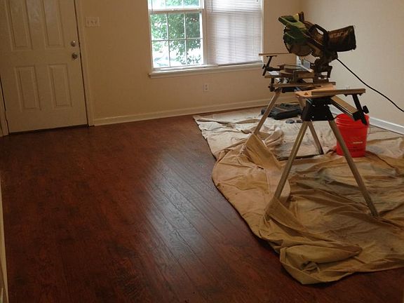 2nd image of 2014 Wiltshire St APT C