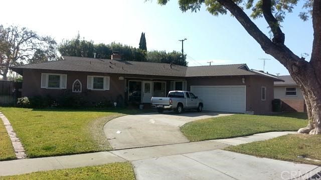 1st image of 1032 W Park Ln