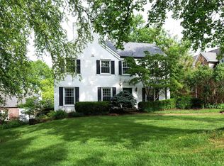 36 Willow Hill Rd, Saint Louis, MO 63124