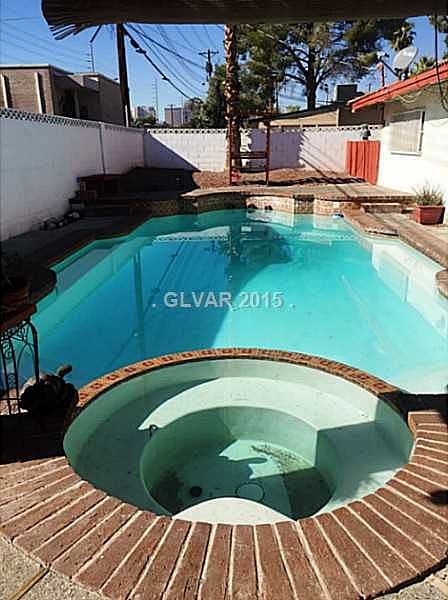 1st image of 1607 Sombrero Dr