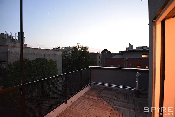 Rented by Spire Group | media 50