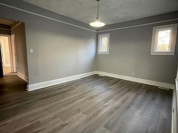 3rd image of 3110 Browning Ave NW #1