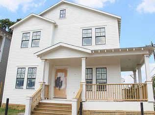 102 Northwood St, Houston, TX 77009