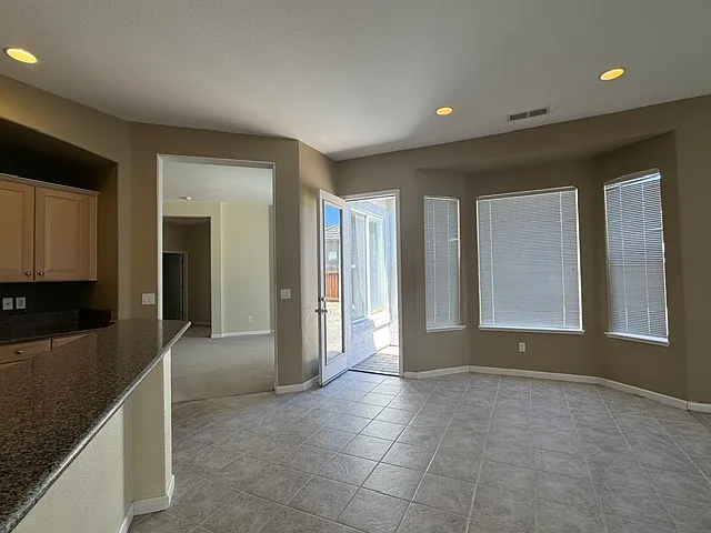 2837 Orion Dr — Photo 7
