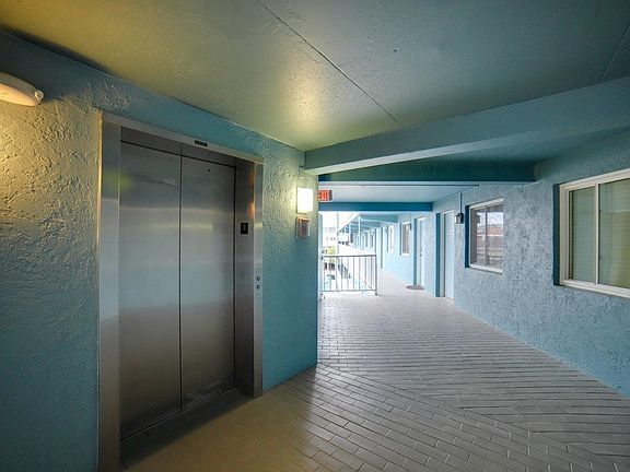 2nd image of 225 E Wildwood Ave #414