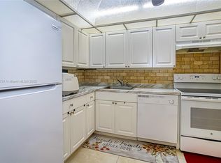 16851 NE 23rd Ave #A319, North Miami Beach, FL 33160