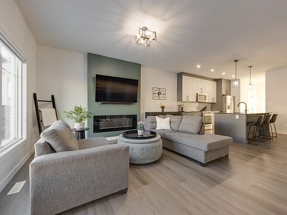 3rd image of 78 Wyatt Rdg