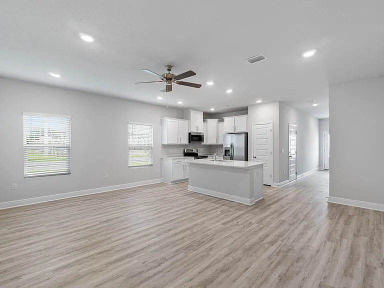 Javelin Townhomes — Photo 13