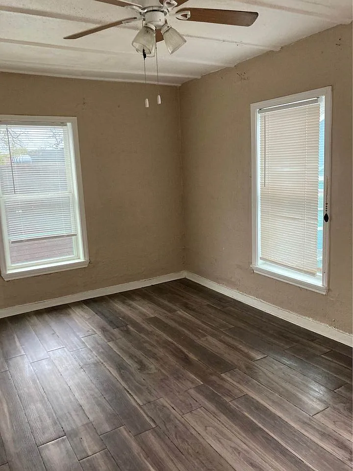 Studio, 650 sqft, $790 — Photo 3