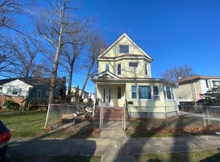 99 Colonial Ave #2, Freeport, NY